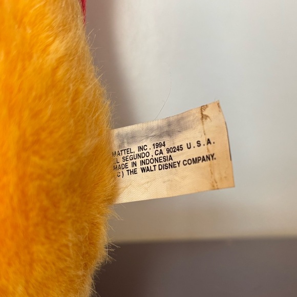 Mattel Winnie the Pooh Teddy Bear With Honey Pot Stuffed Animal Plush 1994 *READ - Picture 7 of 11